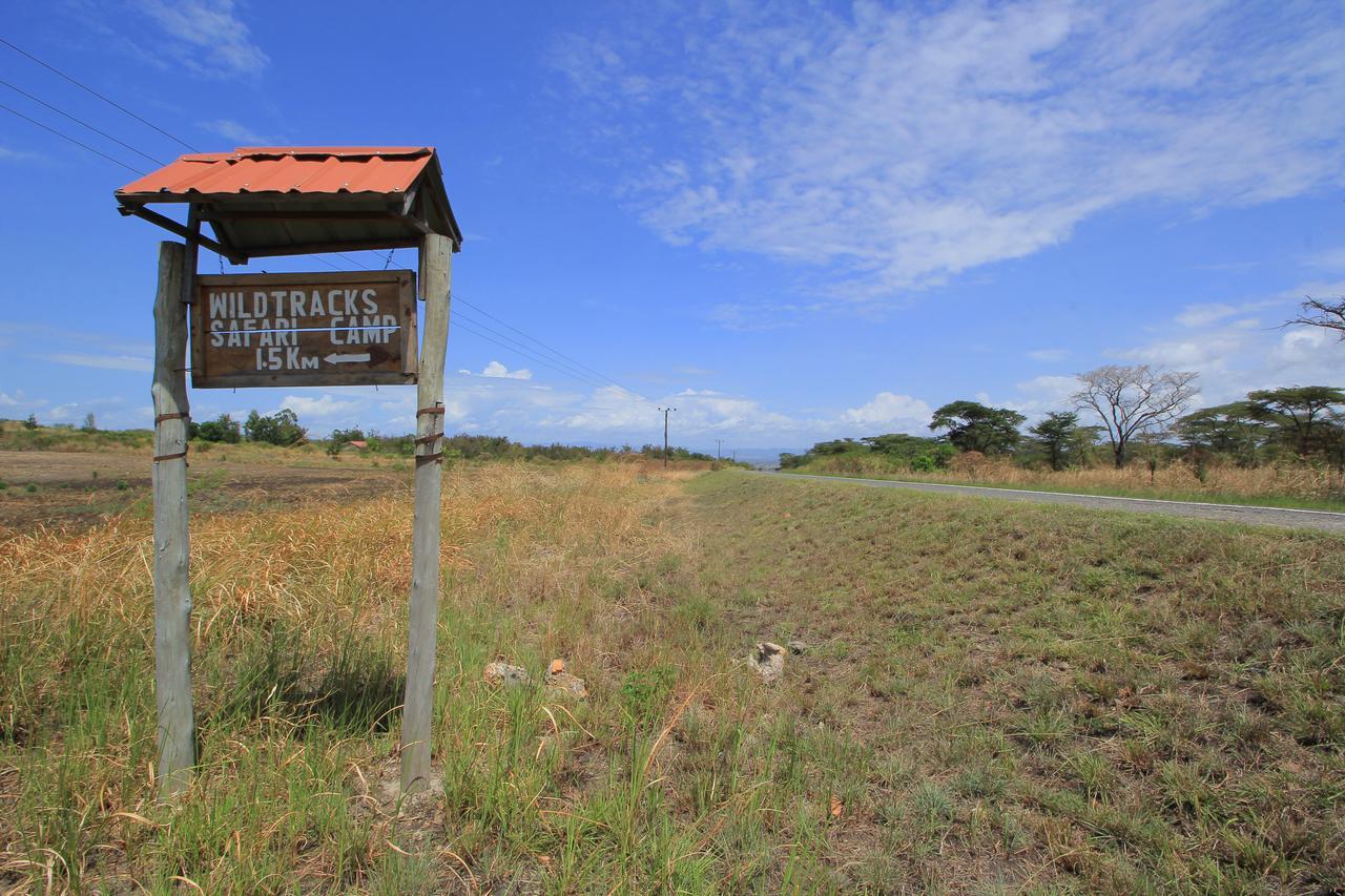 Wild Tracks Overland Camp Kasese Eksteriør billede